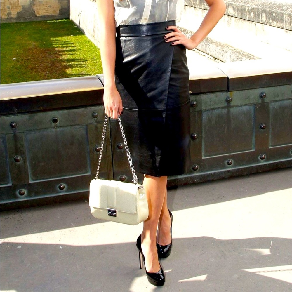 Classic Ann Taylor Patent Leather Platform Pumps